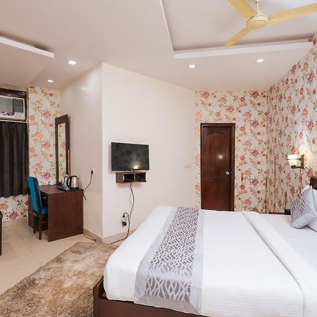 Nikko Blue - Boutique Hotel グルガウン エクステリア 写真